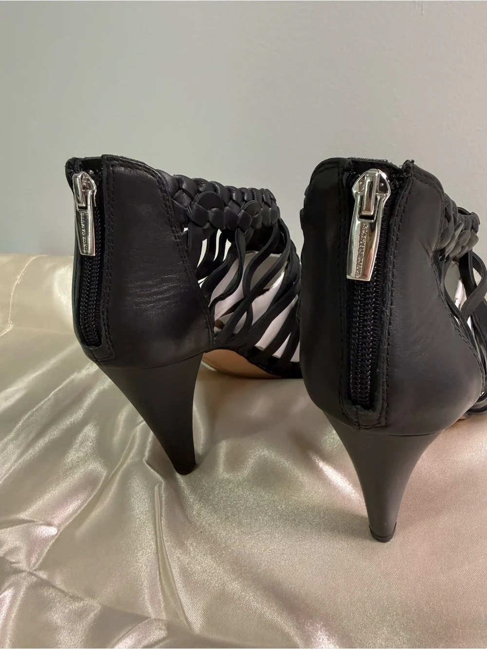 Vince Camuto Alaizah Braided Caged Women Heel Sandal Black Size 7.5 M